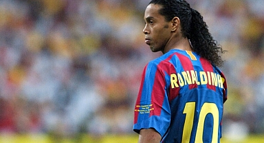 Futbol Efsanesi Ronaldinho'nun Kariyeri: Zaferlerle Dolu Bir Yolculuk